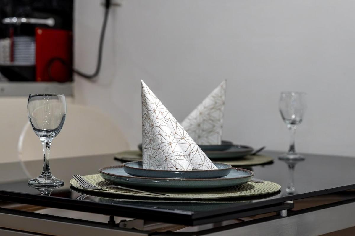 Modern Apartment Centrally Located زغرب المظهر الخارجي الصورة