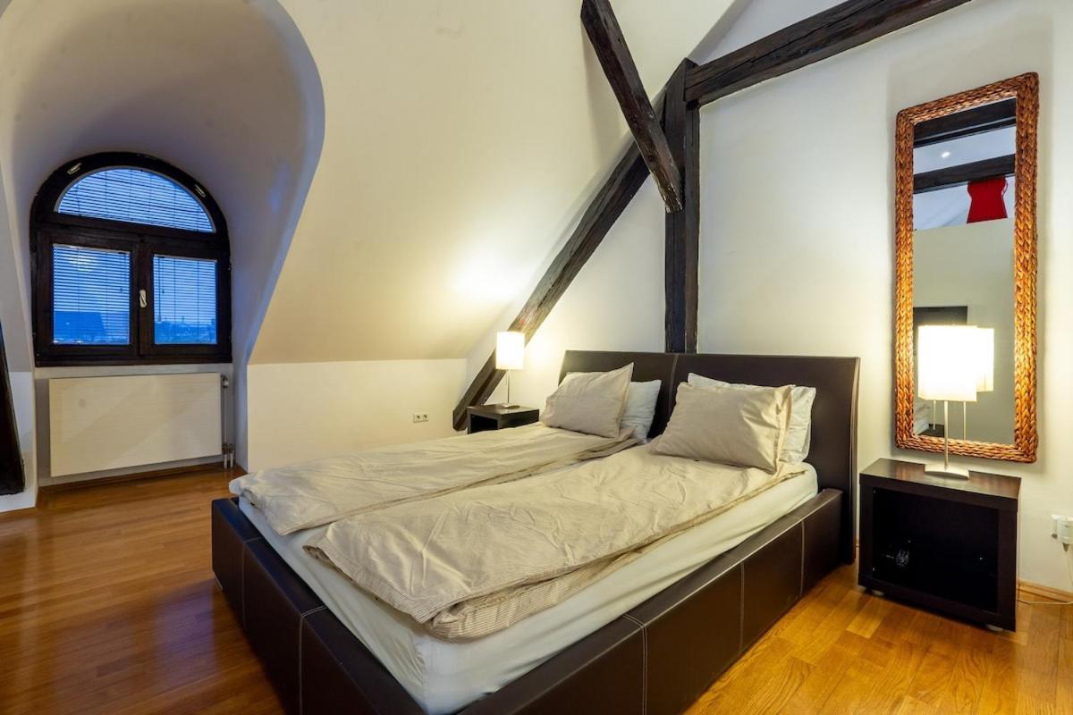 Modern Apartment Centrally Located زغرب المظهر الخارجي الصورة