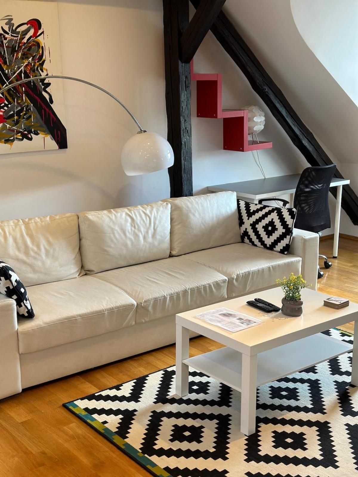 Modern Apartment Centrally Located زغرب المظهر الخارجي الصورة