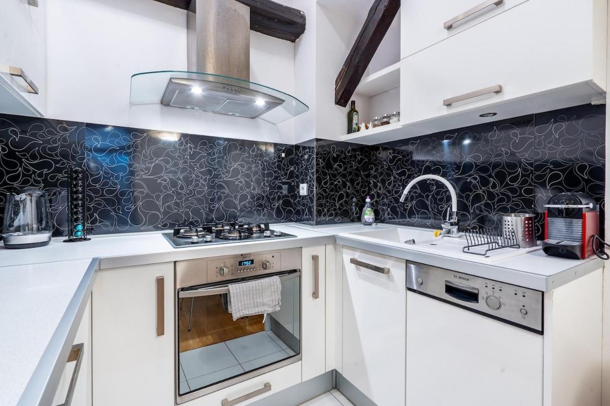 Modern Apartment Centrally Located زغرب المظهر الخارجي الصورة
